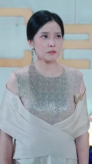 父亲的光辉(80集) 父亲的光辉(80集)老少恋短剧